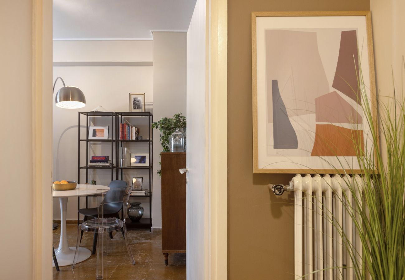 Apartment in Piraeus - Marina Zeas apartment by the sea 