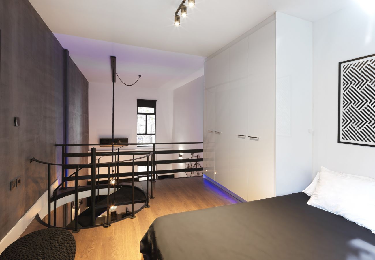 Apartment in Athens - High Tech Remote Workers' Dreamhouse