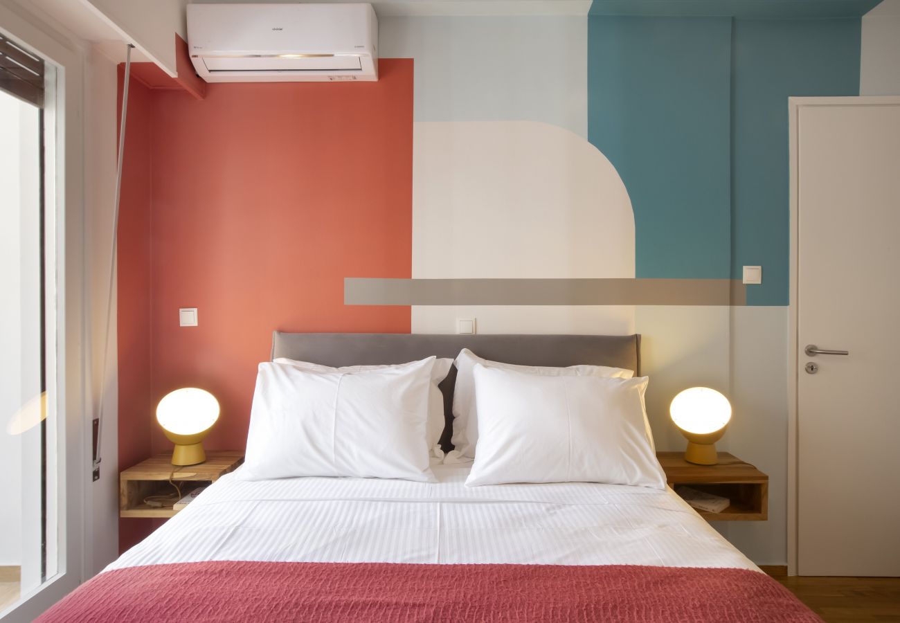 Apartment in Athens - Little gem 2 mins from Acropolis Museum 