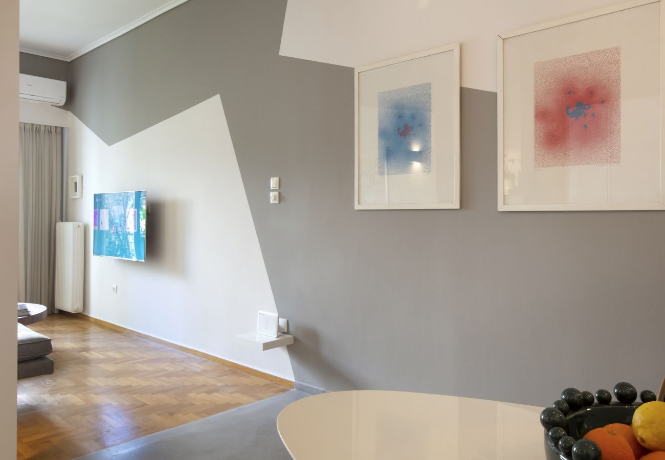 Apartment in Athens - Little gem 2 mins from Acropolis Museum 