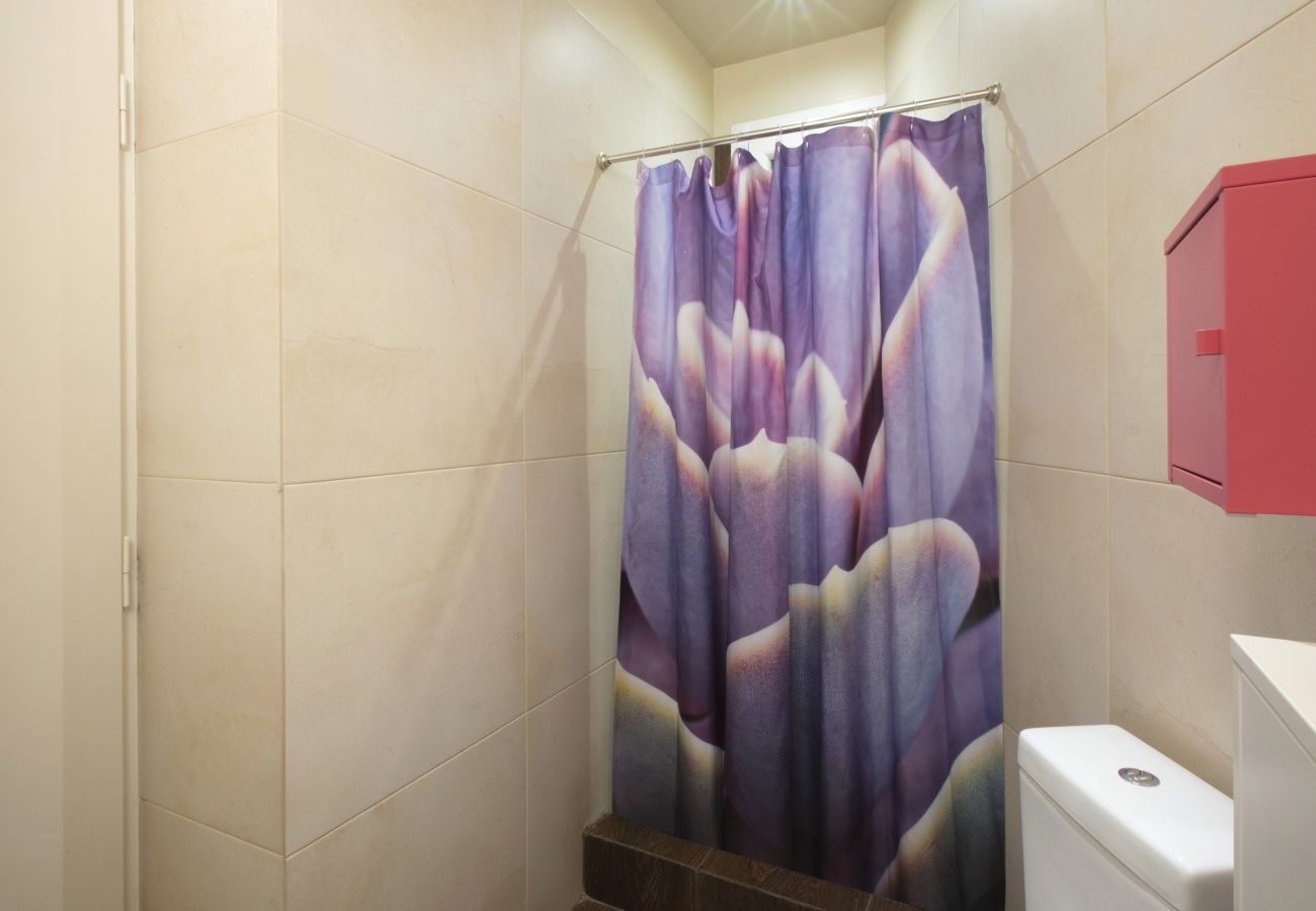 Apartment in Athens - Little gem 2 mins from Acropolis Museum 