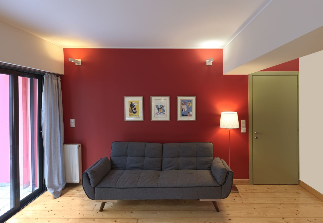 Apartment in Athens - Koukaki garden escape child friendly apartment 