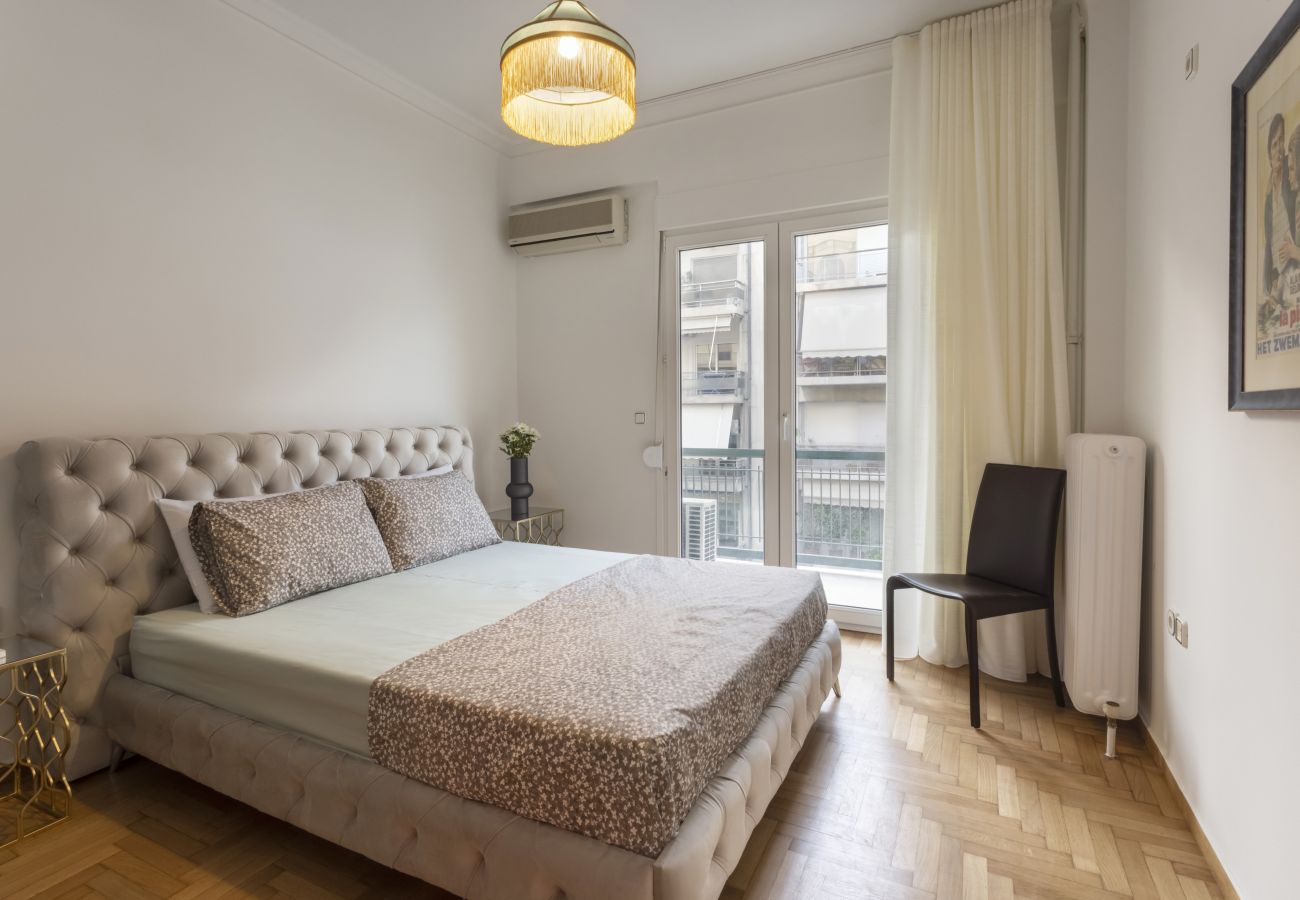 Apartment in Athens - A Truly WOW Experience for Every Guest.