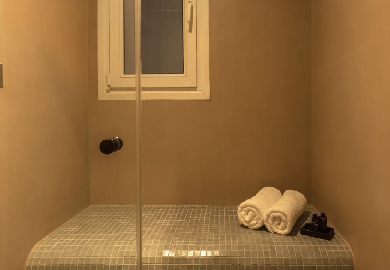 Apartment in Athens - A Truly WOW Experience for Every Guest.