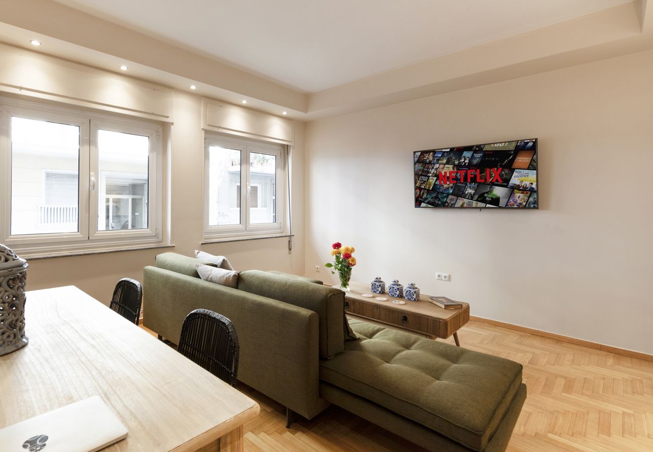 Apartment in Athens - Stylish Kolonaki 2 Bdr apartment 