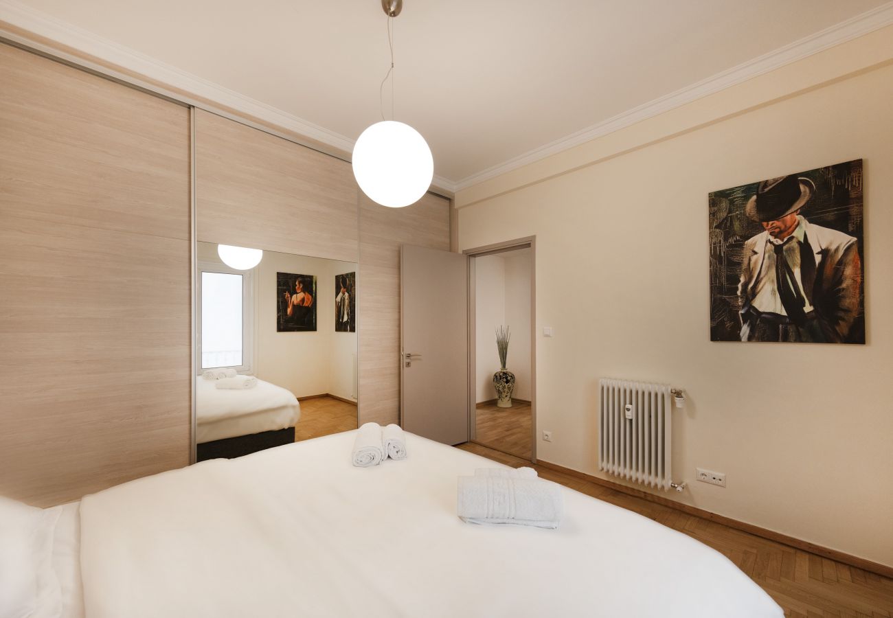 Apartment in Athens - Stylish Kolonaki 2 Bdr apartment 