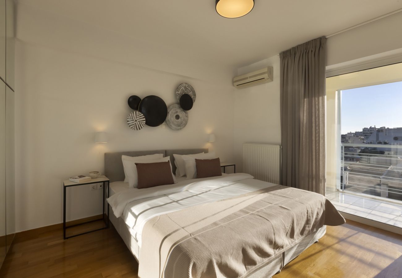 Apartment in Athens - STUNNING PENTHOUSE WITH SPECTACULAR VISTAS! 