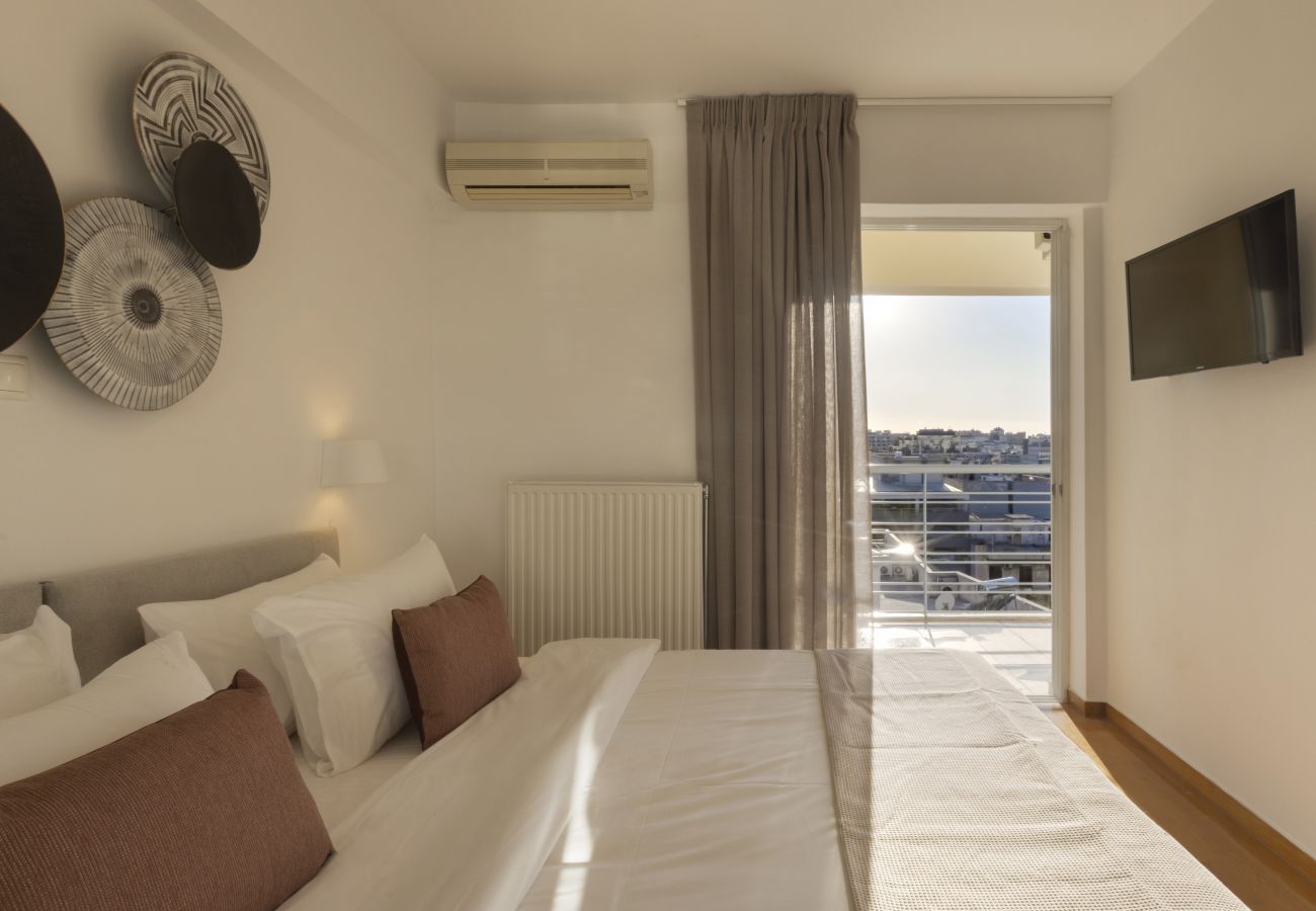 Apartment in Athens - STUNNING PENTHOUSE WITH SPECTACULAR VISTAS! 