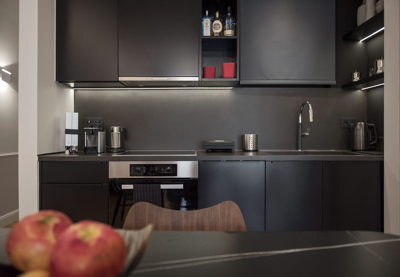 Apartment in Athens - Chic central Athens apartment at Mavilli Sq. 