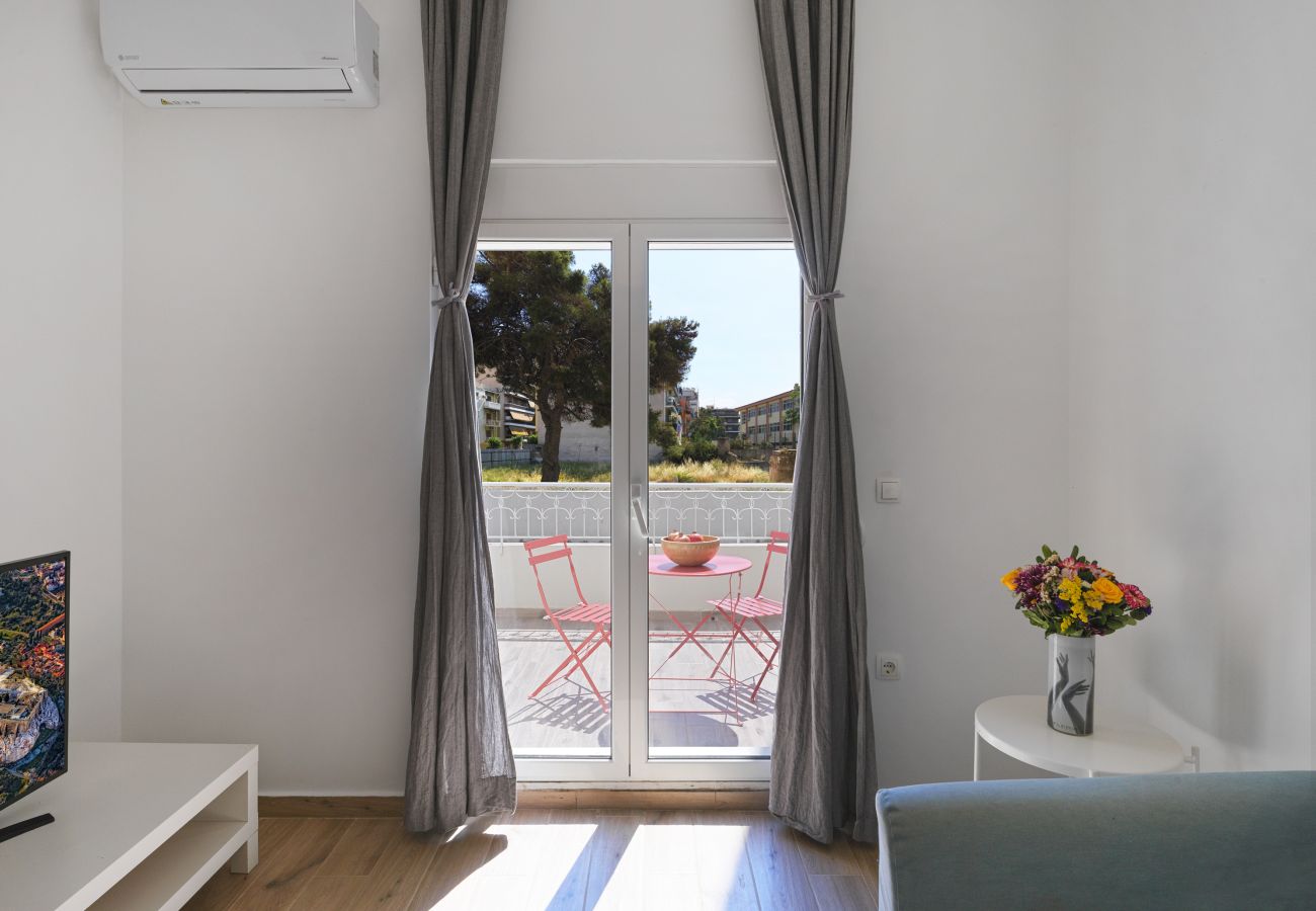 Apartment in Athens - Athenian 2bdr apartment with sunny terrace