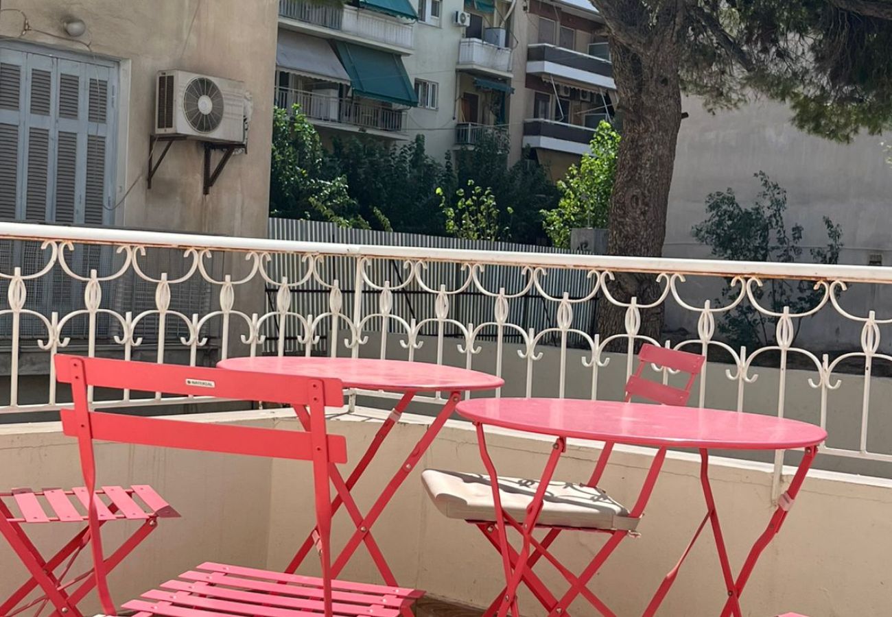 Apartment in Athens - Athenian 2bdr apartment with sunny terrace