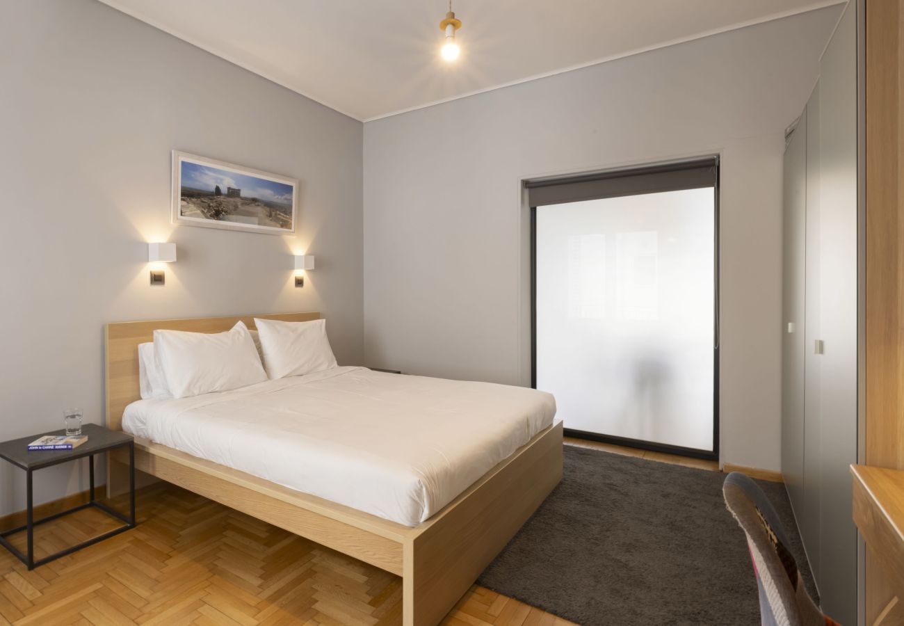 Apartment in Athens - Top Floor Renv 3BDR APT / “Pedion tou Areos” 