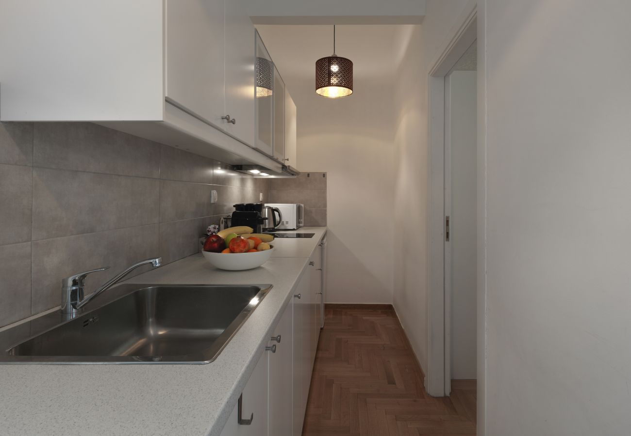 Apartment in Athens - Cozy Athenian apartment next to the center