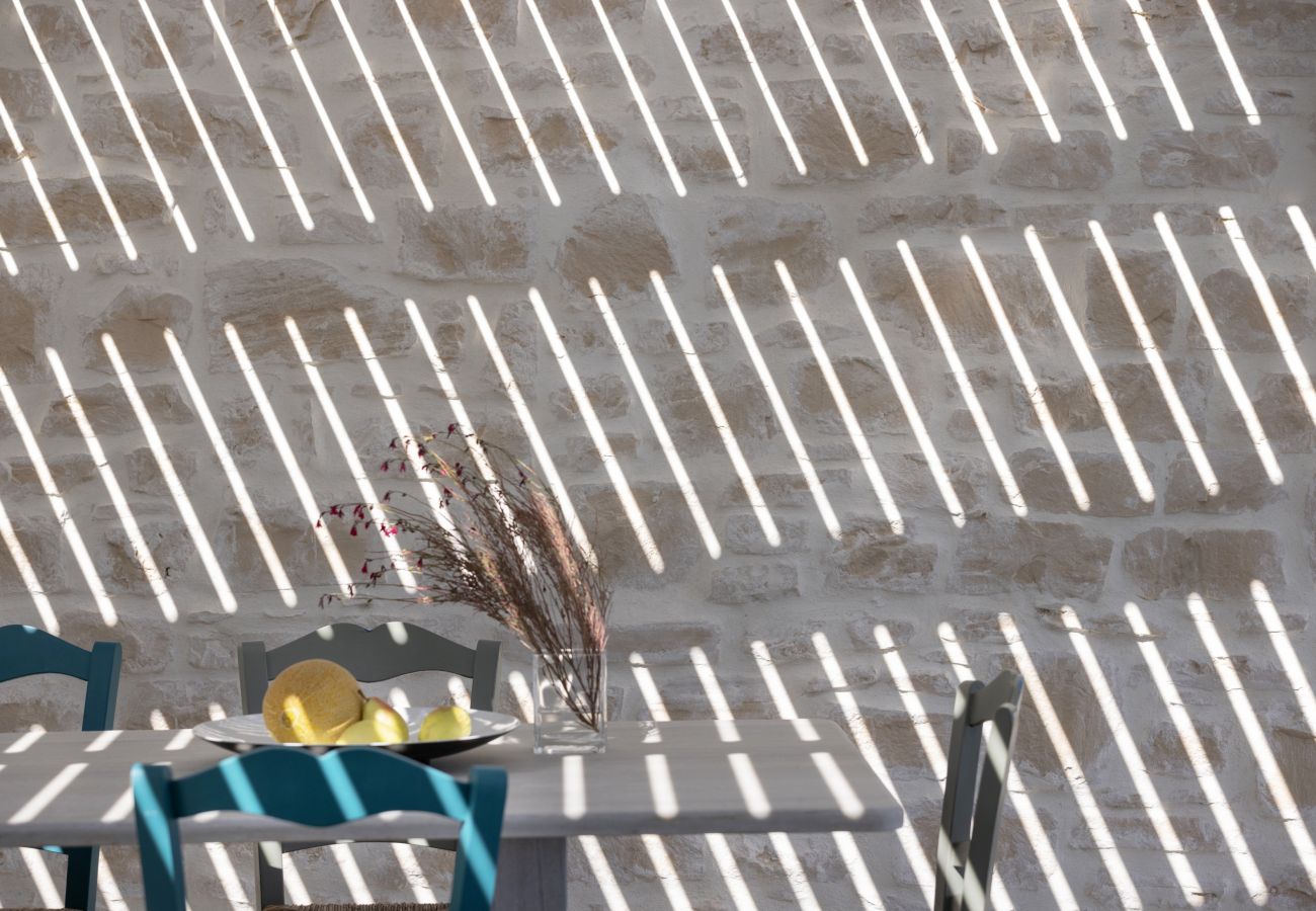 Villa in Ampelas - Stunning Beachfront 3BR Villa that has it ALL! 