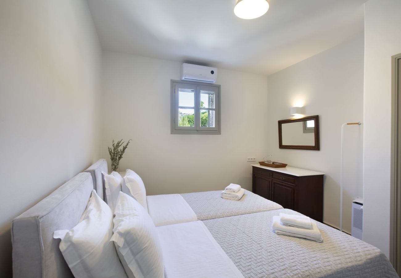 Villa in Ampelas - Villa Rinia - Seaview villa 