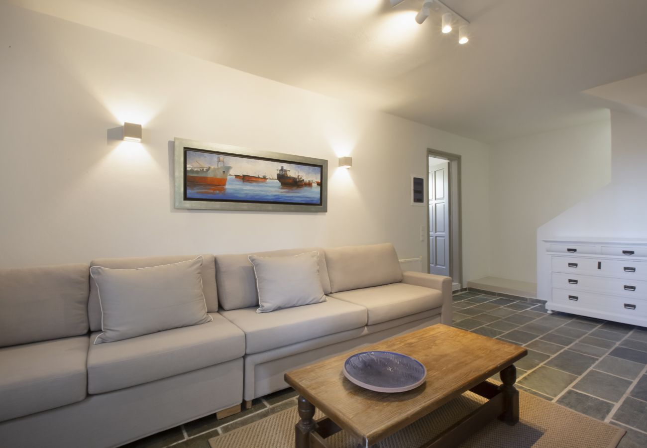 Villa in Ampelas - Villa Rinia - Seaview villa 