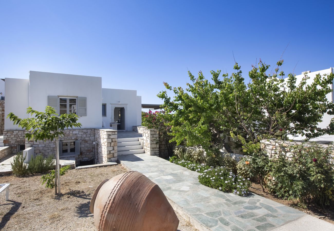 Villa in Ampelas - Villa Rinia - Seaview villa 