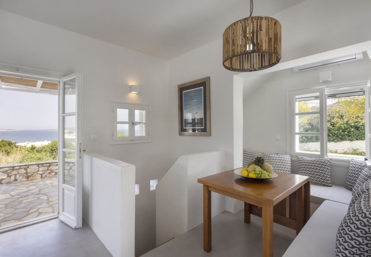 Villa in Ampelas - Beautiful 10-person Family Villa with Great Views 