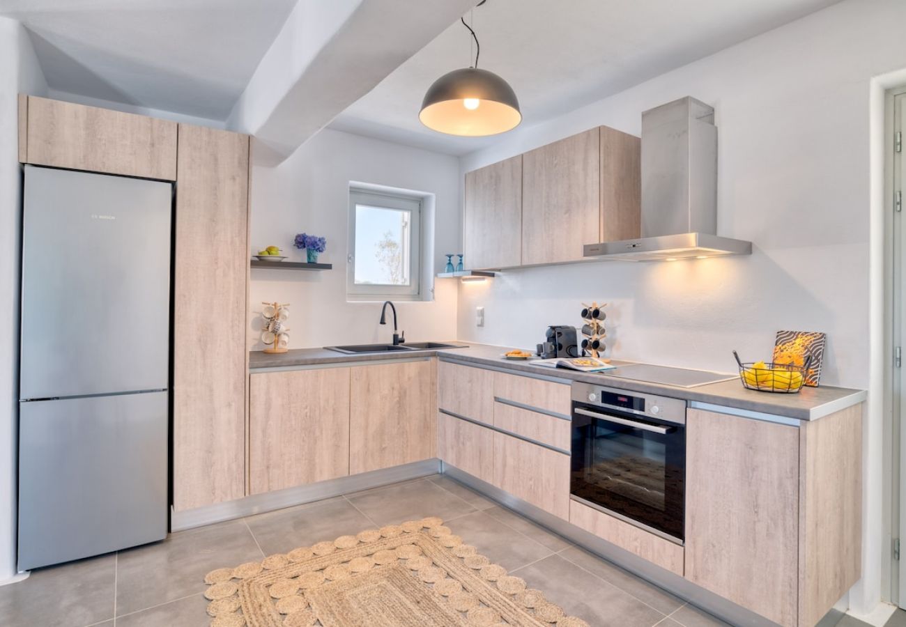 Villa in Xifara - 4BR SEAFRONT GEM. STUNNING & AT TOP LOCATION 