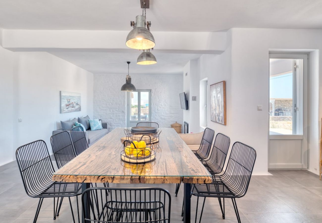 Villa in Xifara - SPECTACULAR 5 BR SEAFRONT VILLA AT PRIME LOCATION 