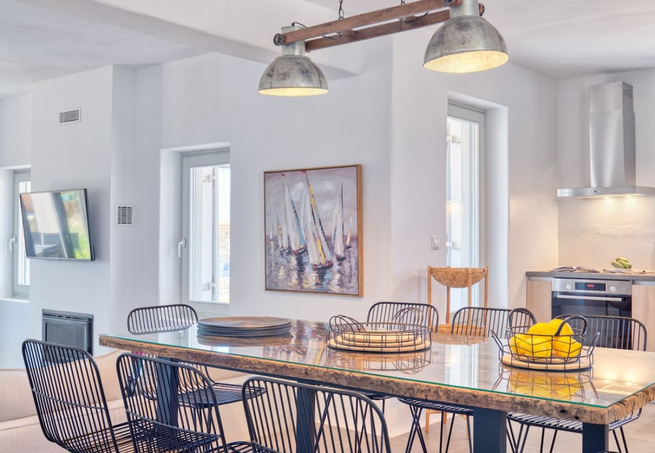 Villa in Xifara - SPECTACULAR 5 BR SEAFRONT VILLA AT PRIME LOCATION 