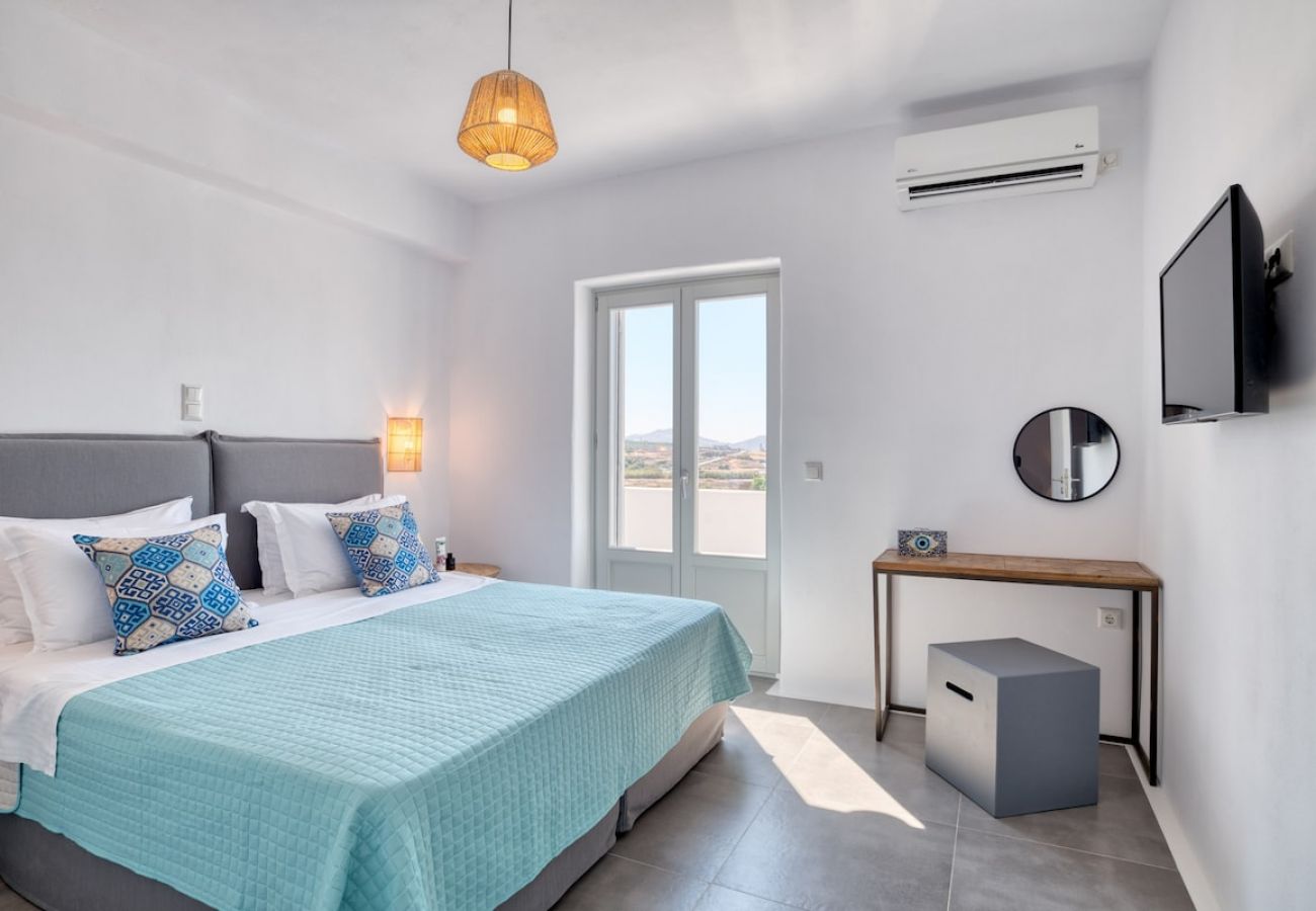 Villa in Xifara - SPECTACULAR 5 BR SEAFRONT VILLA AT PRIME LOCATION 