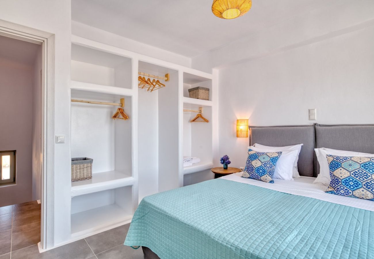 Villa in Xifara - SPECTACULAR 5 BR SEAFRONT VILLA AT PRIME LOCATION 