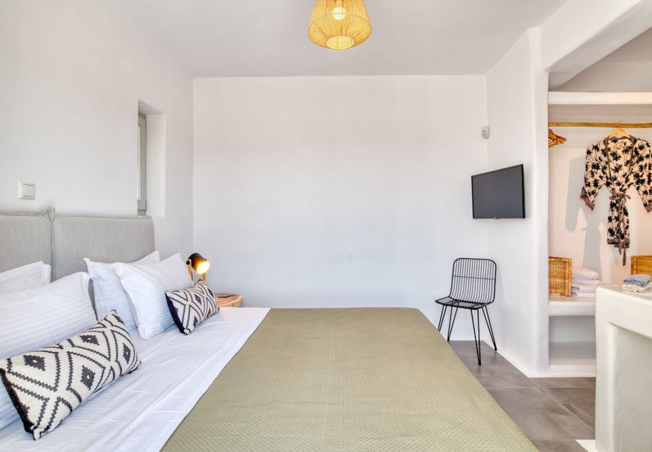 Villa in Xifara - SPECTACULAR 5 BR SEAFRONT VILLA AT PRIME LOCATION 