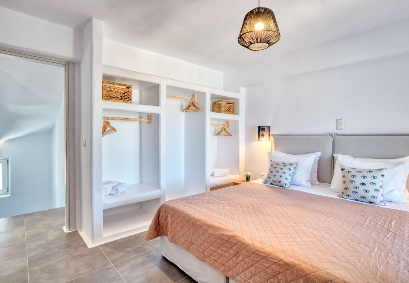 Villa in Xifara - SPECTACULAR 5 BR SEAFRONT VILLA AT PRIME LOCATION 