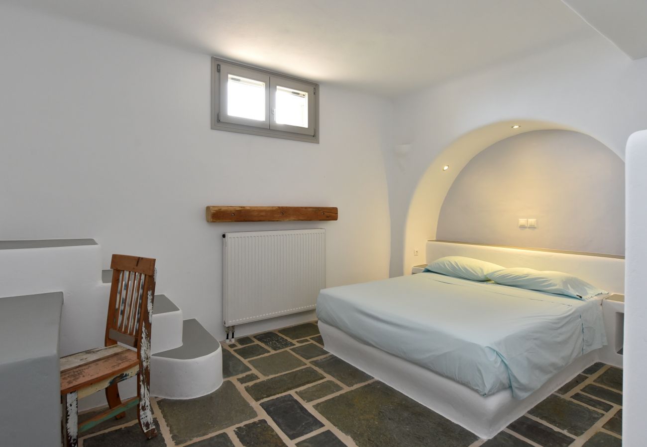 Villa in Naousa - Deluxe Villa - Infinity Pool & Helipad 