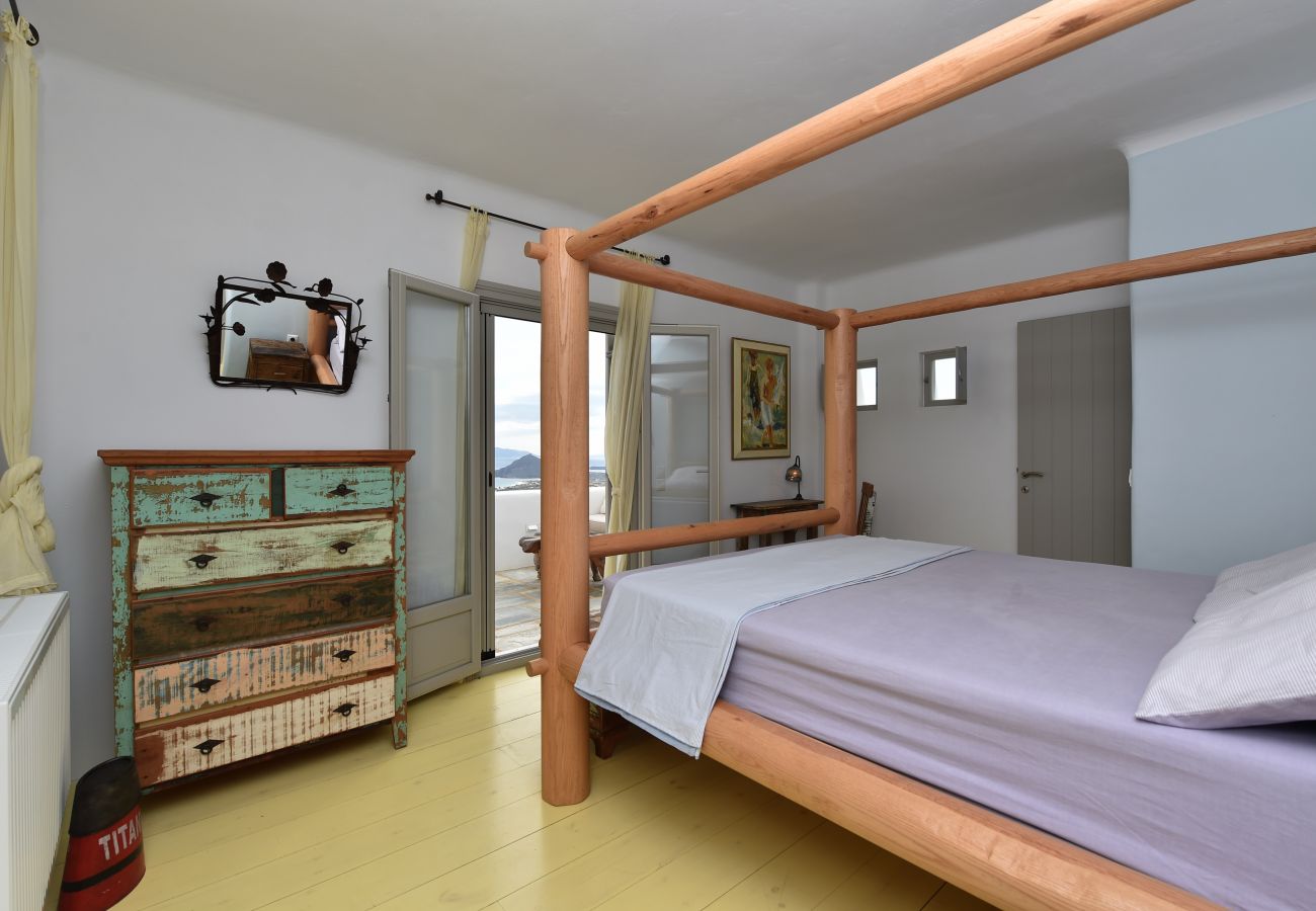 Villa in Naousa - Deluxe Villa - Infinity Pool & Helipad 