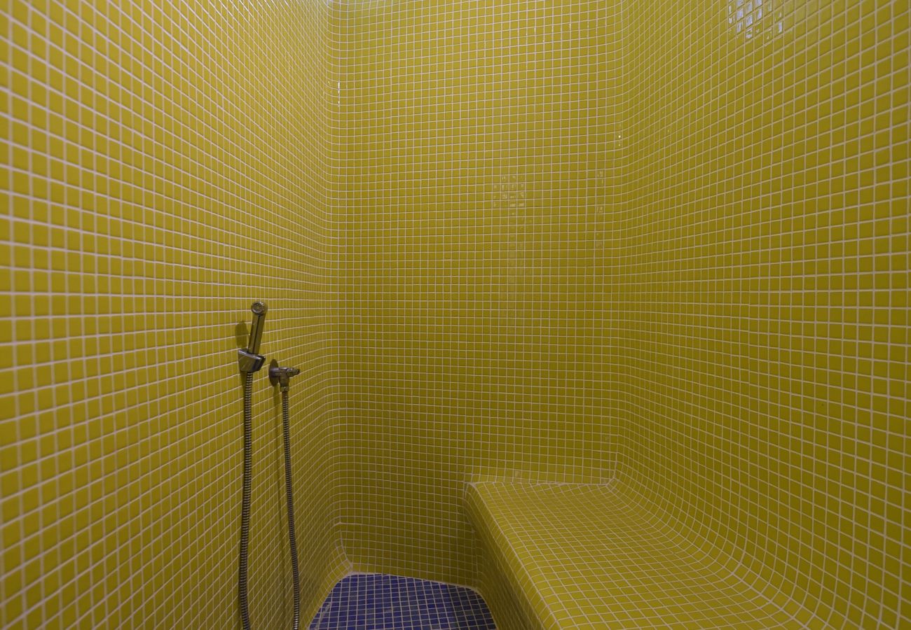 Villa in Naousa - Deluxe Villa - Infinity Pool & Helipad 