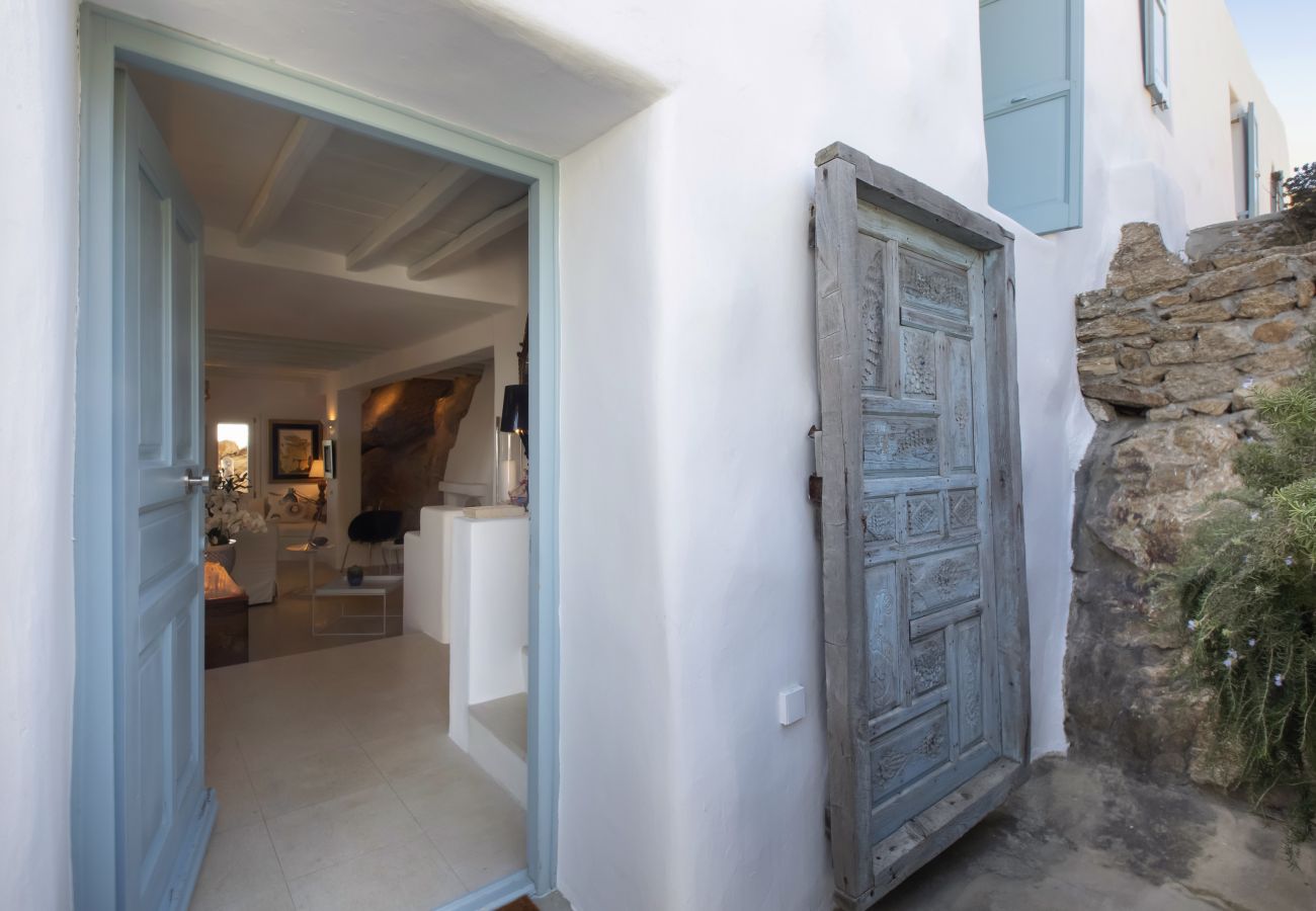 Villa in Mykonos - Villa Aerie - Sweeping sea views, eclectic style 