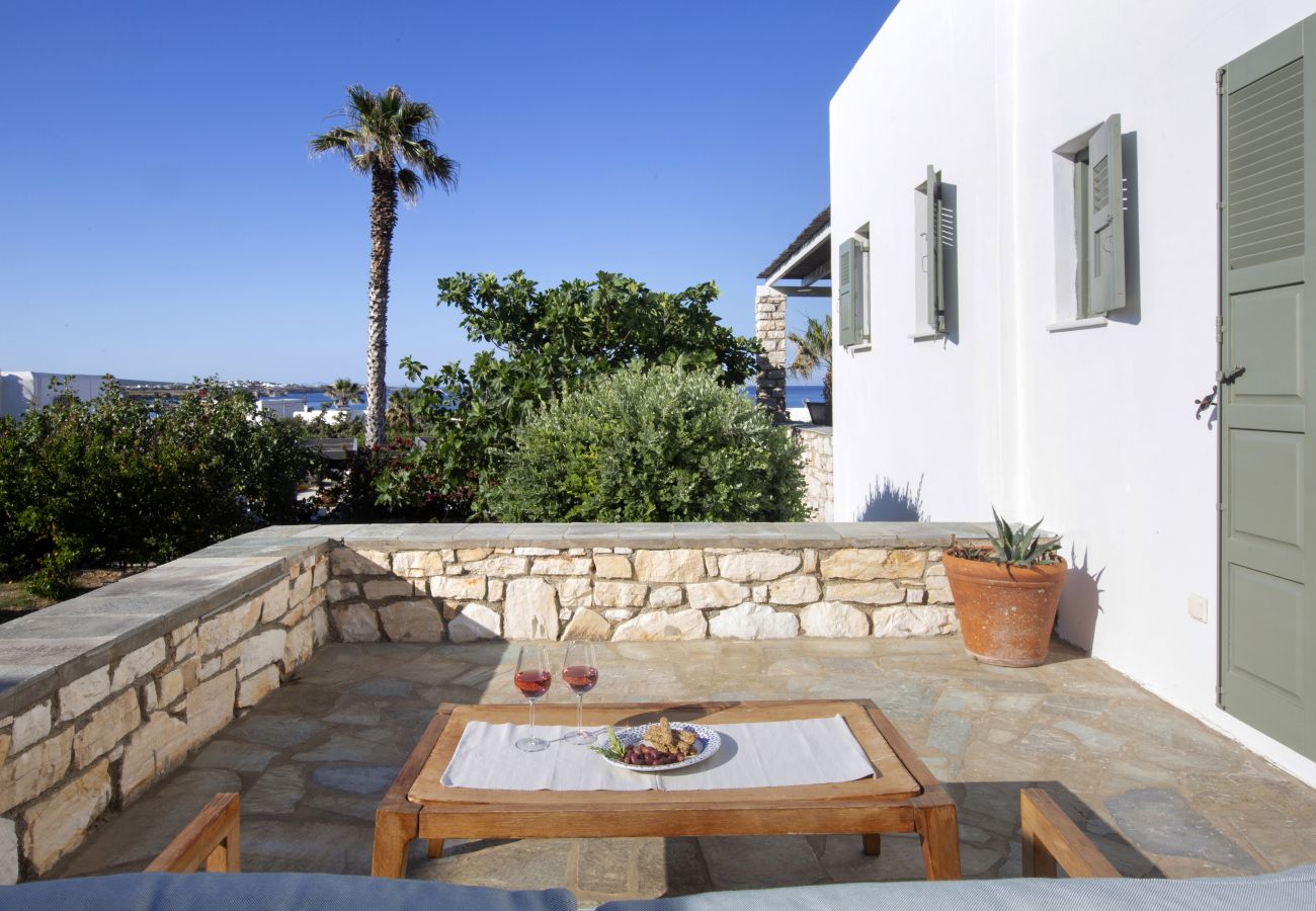 Villa in Ampelas - Ideal family Villa for 8 - Pool, Sea Views 