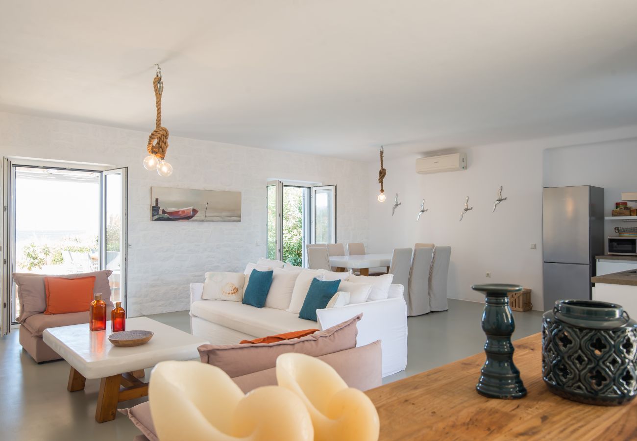 Villa in Xifara - Island Wedding paradise villas 