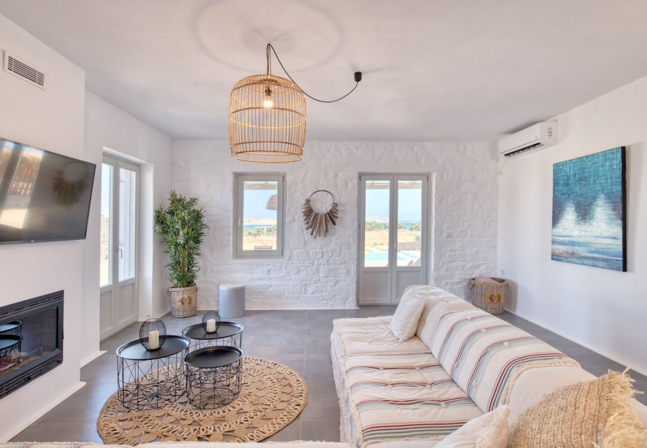 Villa in Xifara - 5BR Beachfront Über Boho Chic Villa, Top Location! 