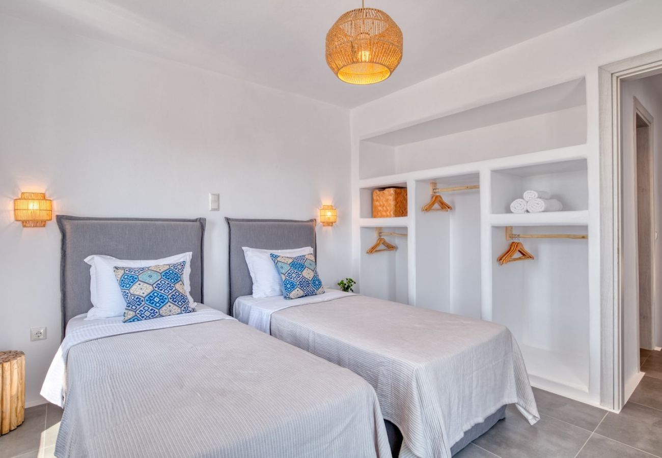 Villa in Xifara - 5BR Beachfront Über Boho Chic Villa, Top Location! 