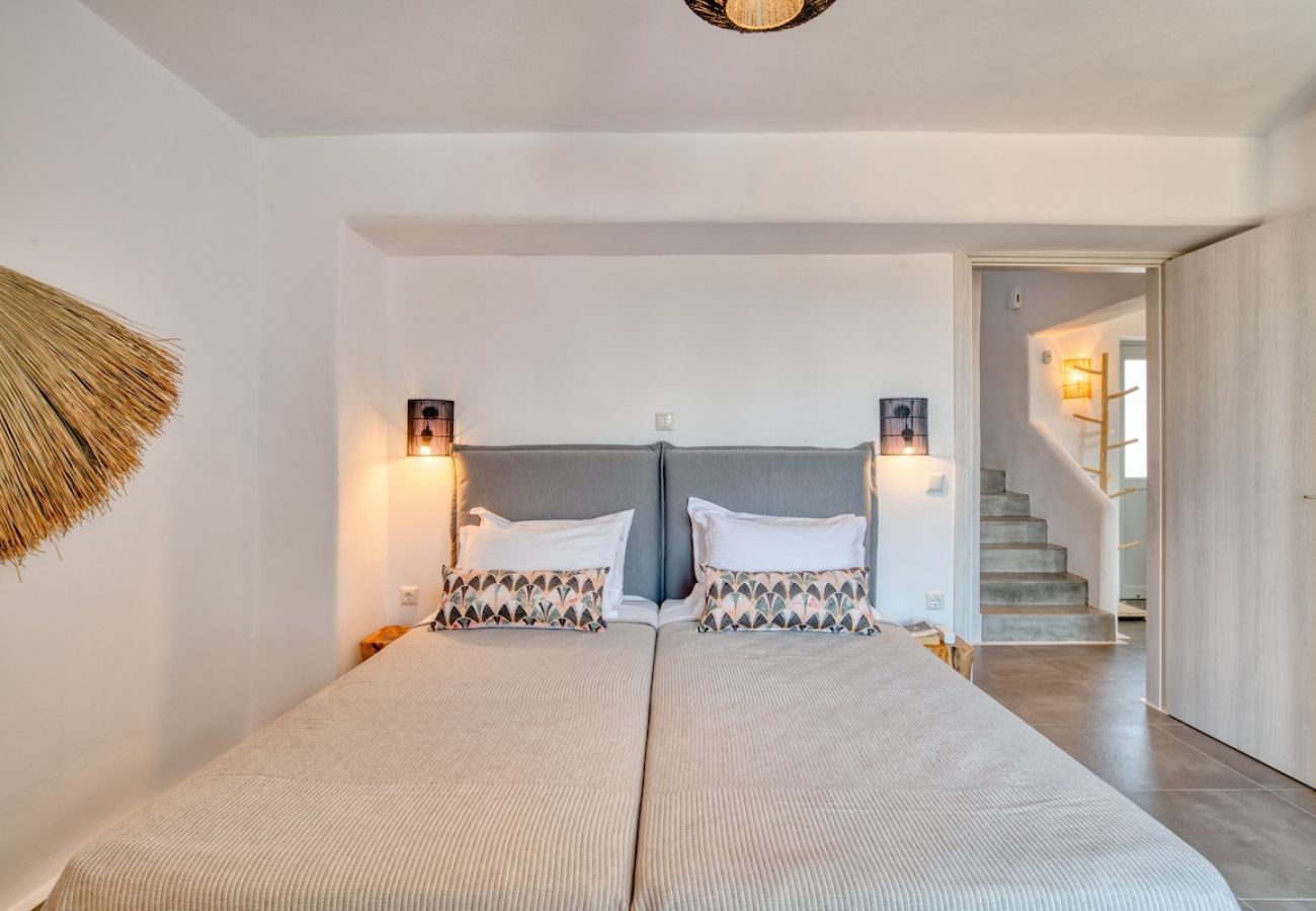 Villa in Xifara - 5BR Beachfront Über Boho Chic Villa, Top Location! 