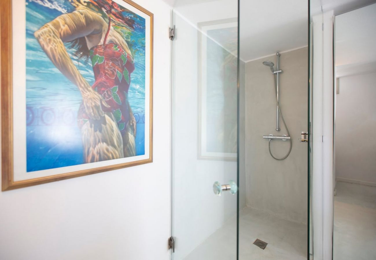 Villa in Ampelas - Elegant villa, sea views, designer renovation 