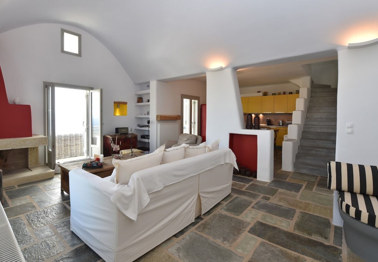 Villa in Naousa - Panoramic three villa complex with helipad 