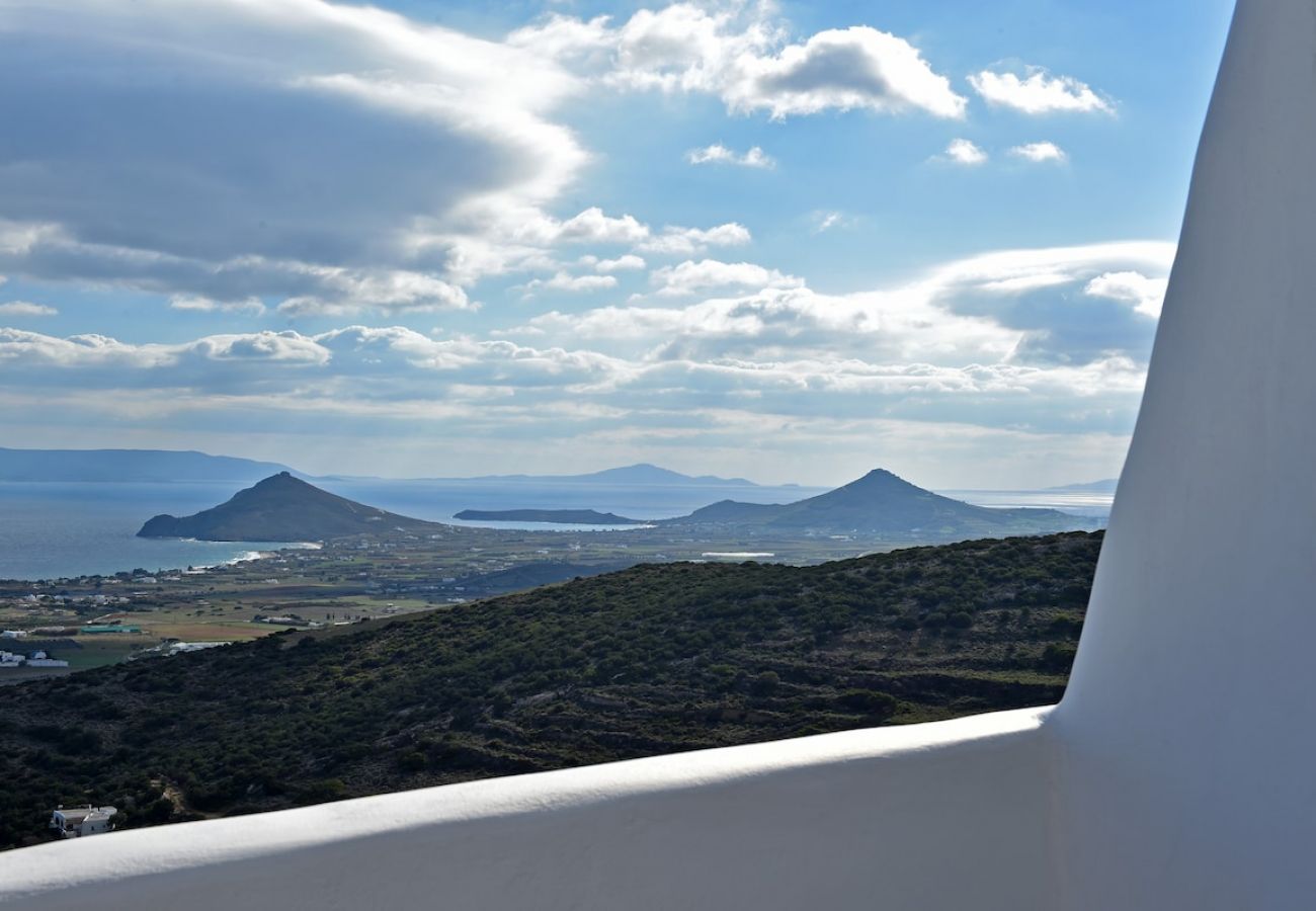 Villa in Naousa - Panoramic three villa complex with helipad 