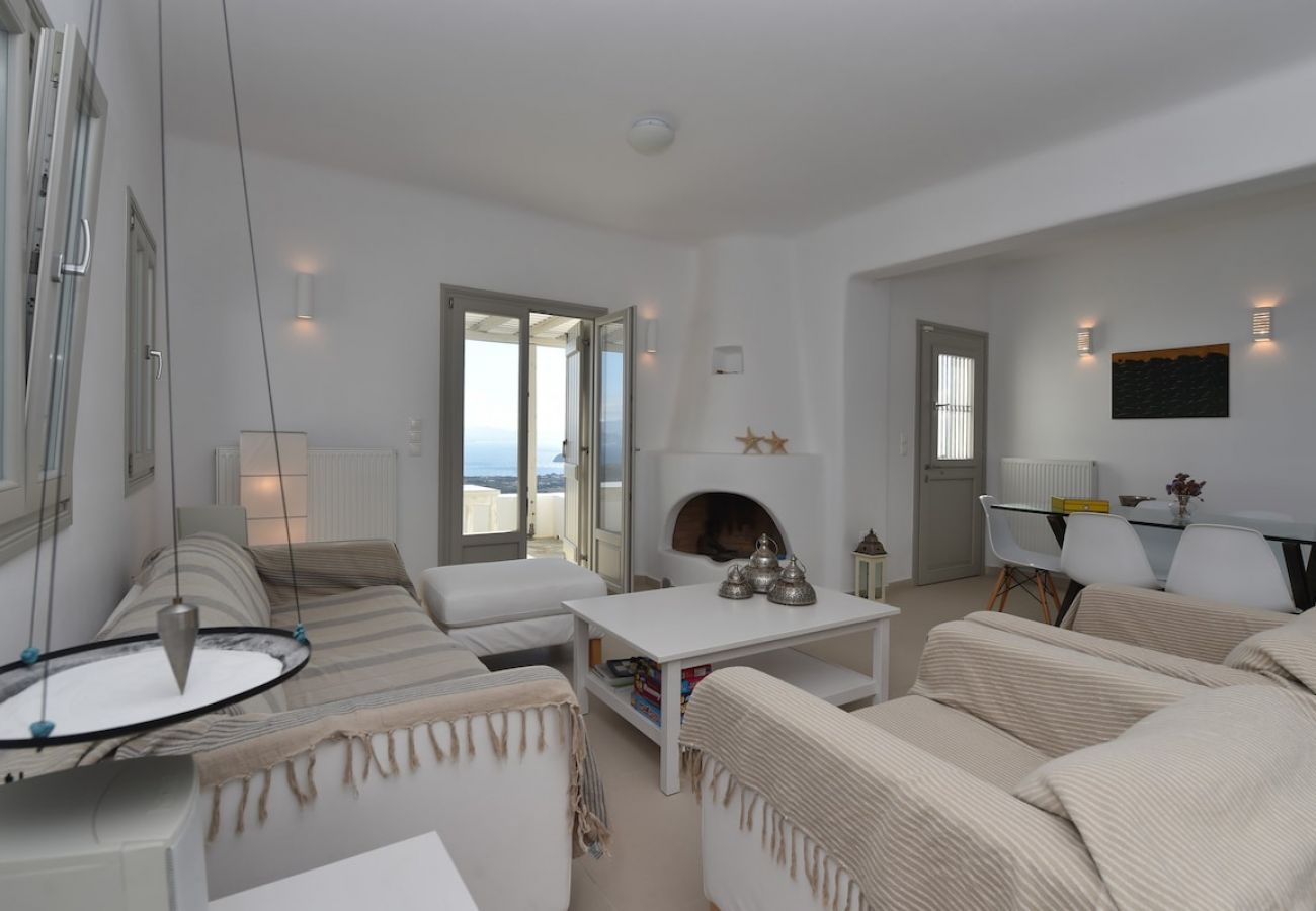 Villa in Naousa - Panoramic three villa complex with helipad 