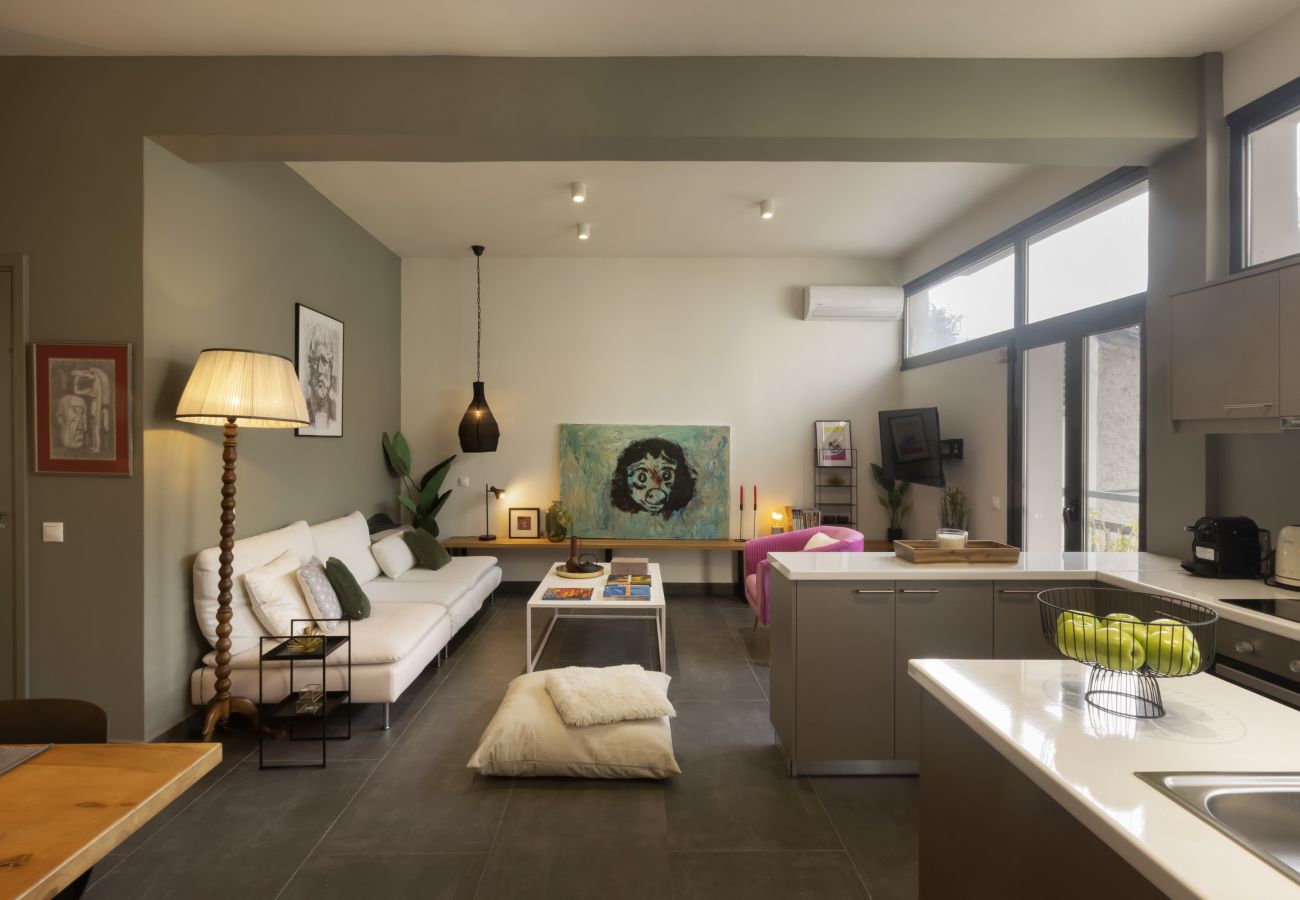 Apartment in Athens - A Rare Lux Artistic Gem opposite EMST Museum