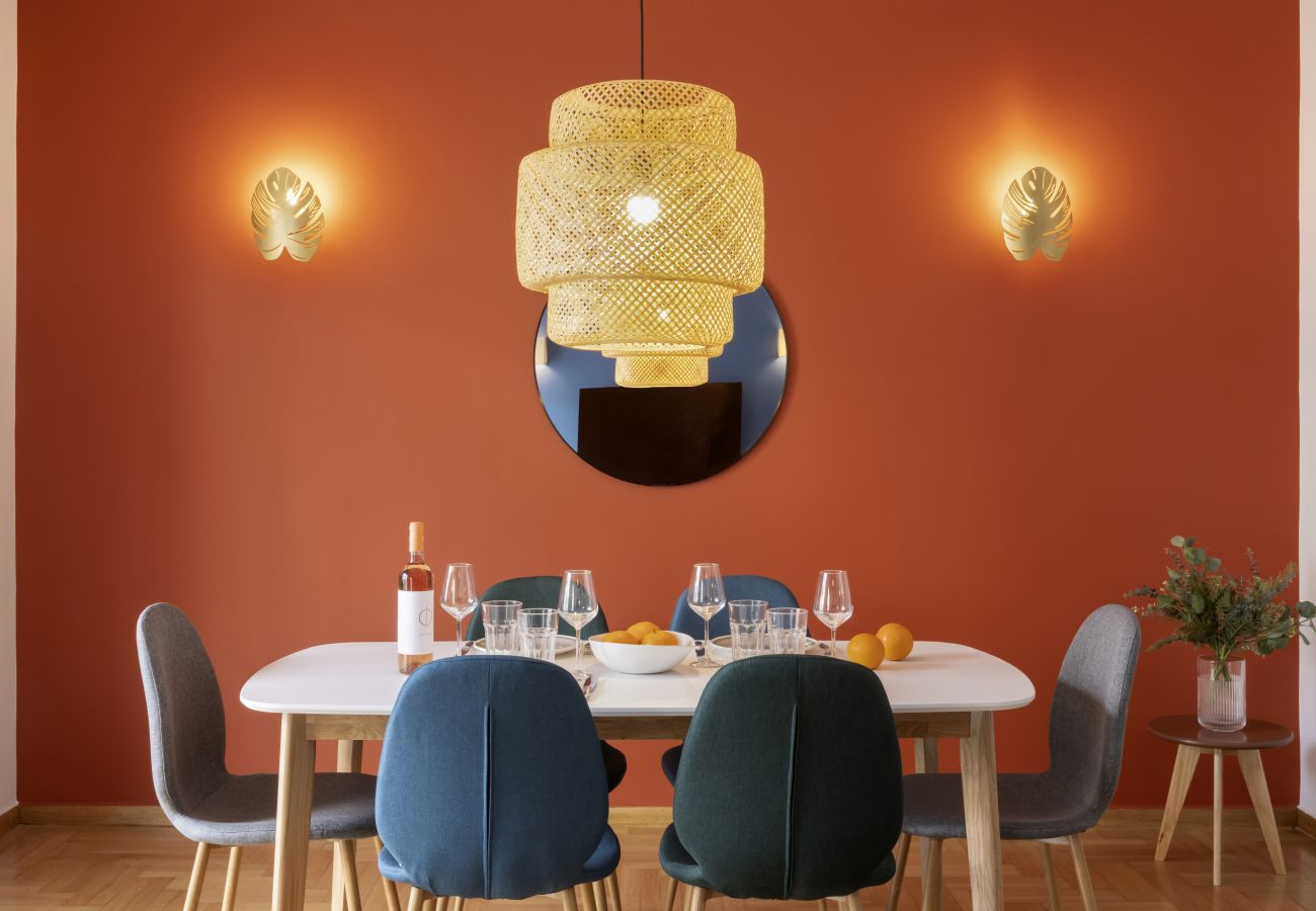 Apartment in Athens - A happy 2 BDR apartment that has a soul