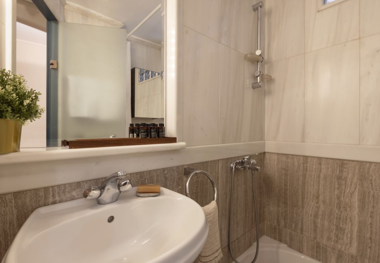 Studio in Athens - Vibrant apartment in Kolonaki area