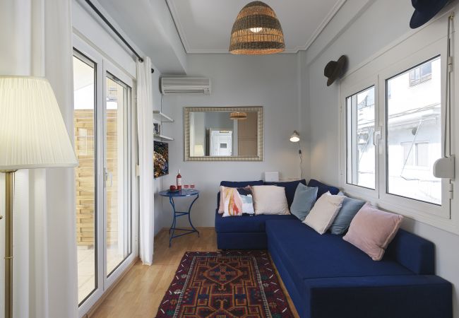 Studio in Athens - Private terrace loft in the heart of Koukaki, ATH