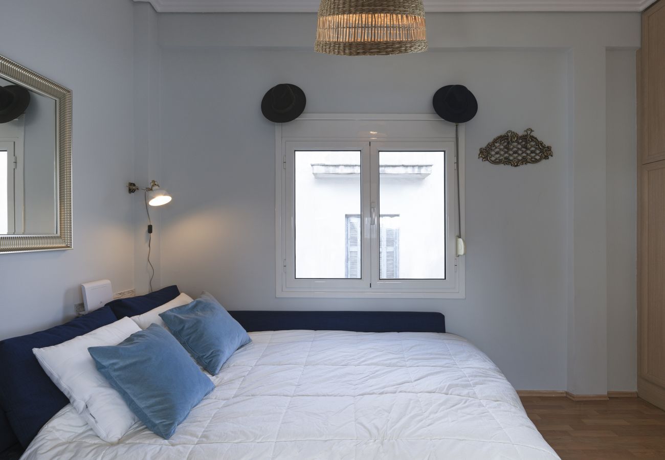 Studio in Athens - Private terrace loft in the heart of Koukaki, ATH