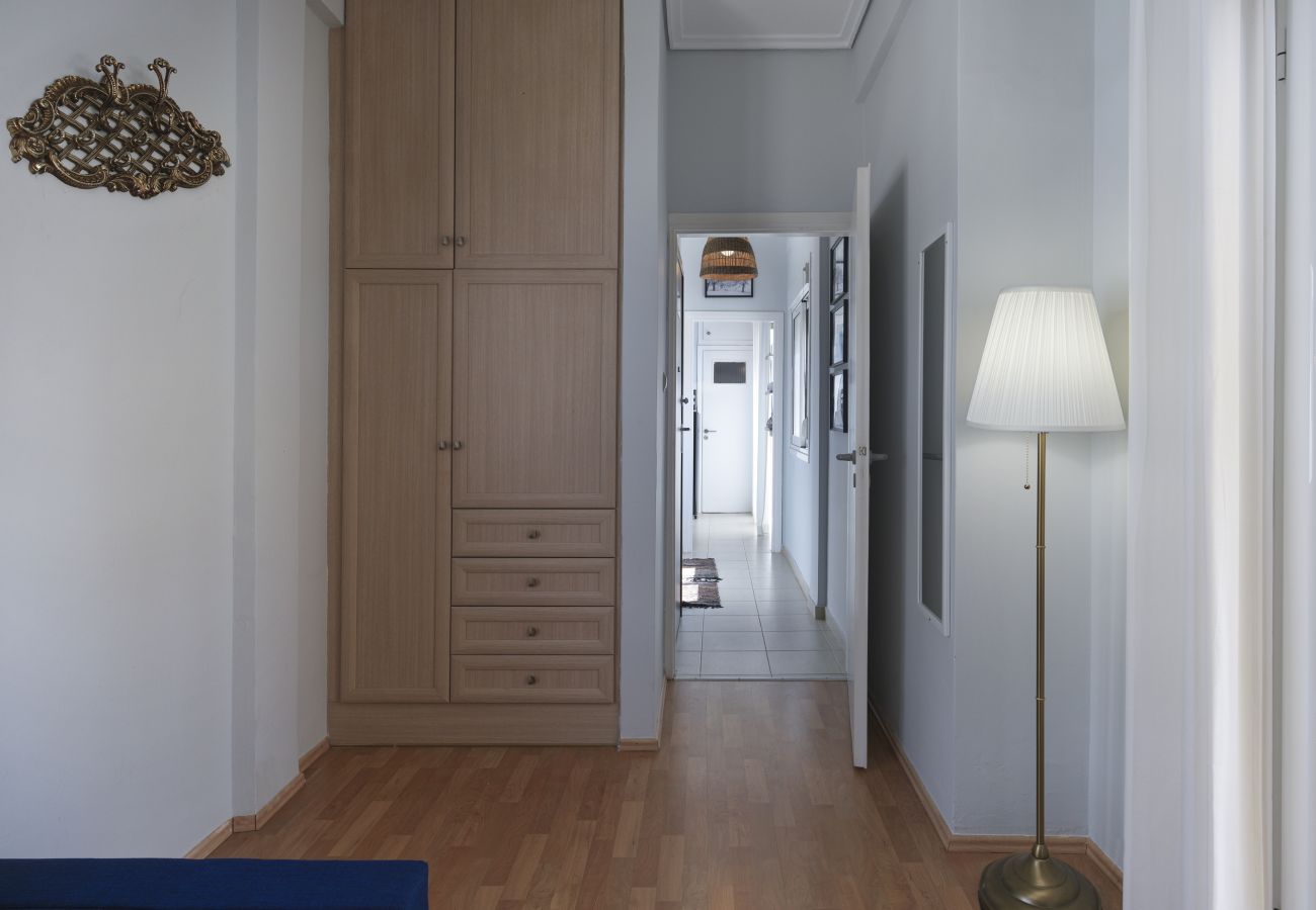 Studio in Athens - Private terrace loft in the heart of Koukaki, ATH