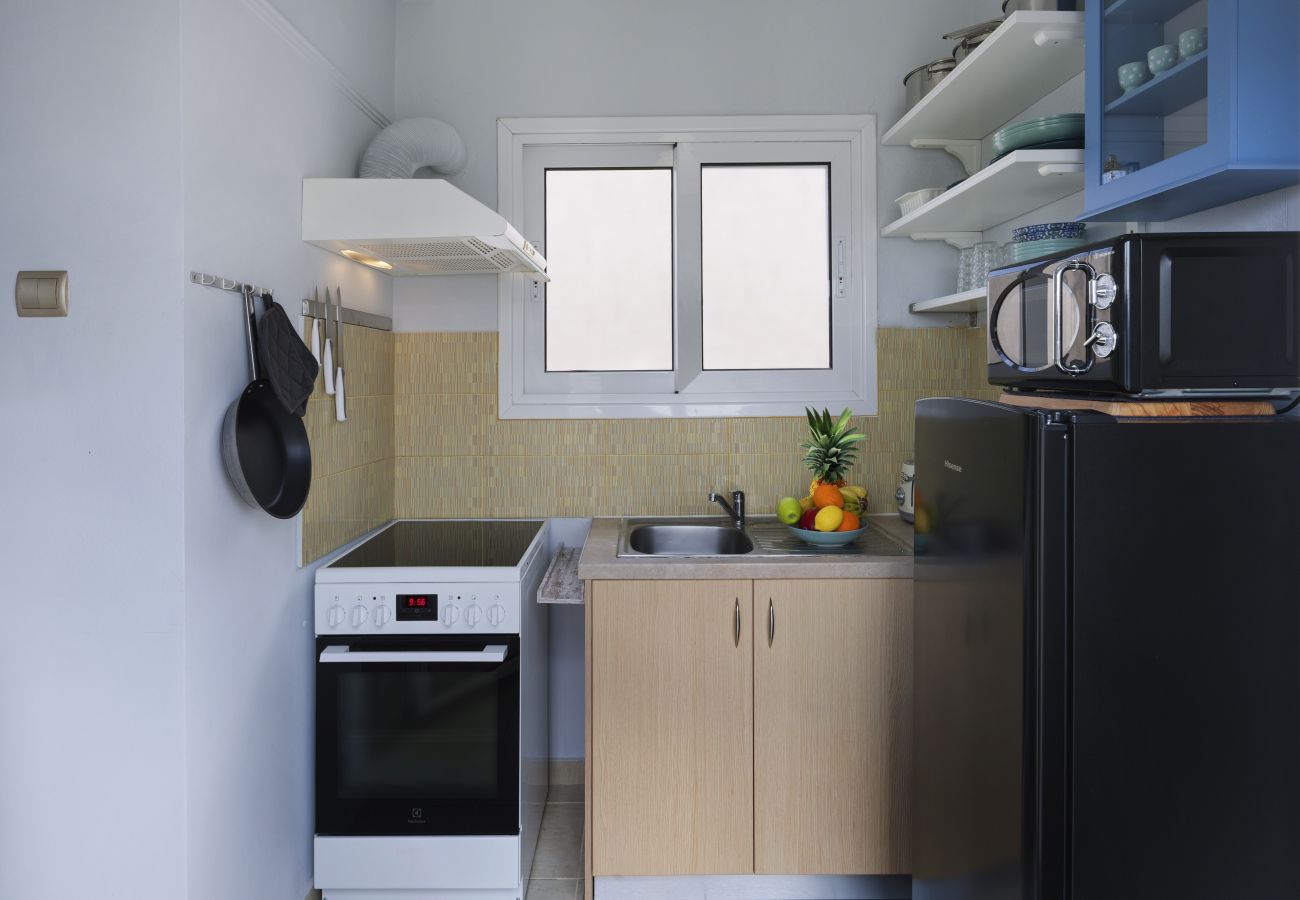 Studio in Athens - Private terrace loft in the heart of Koukaki, ATH