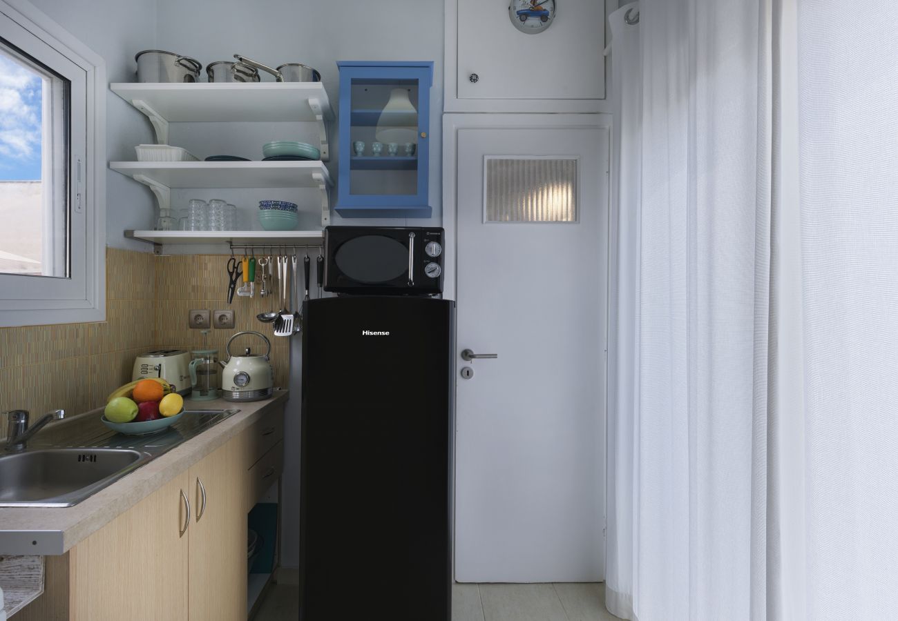 Studio in Athens - Private terrace loft in the heart of Koukaki, ATH